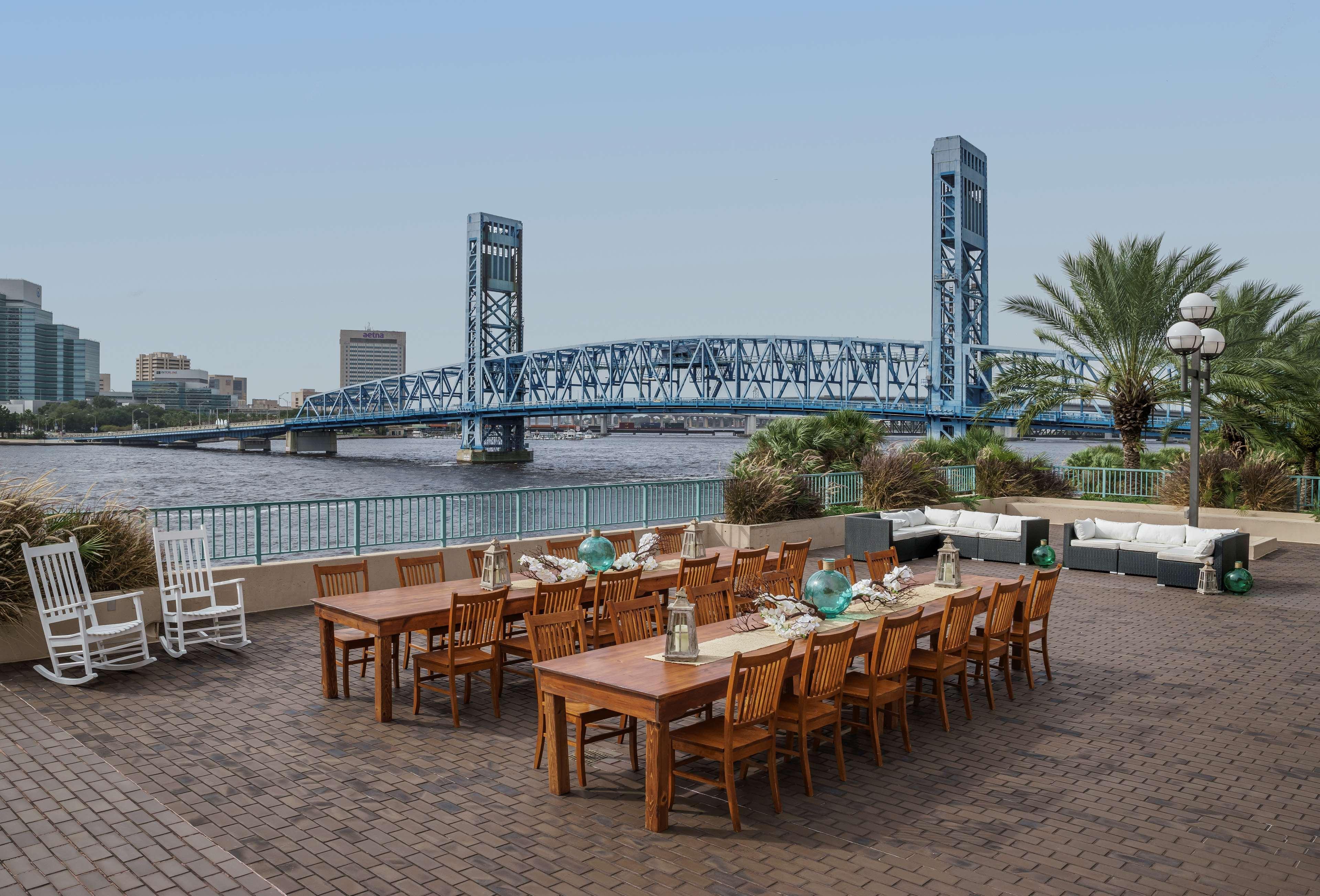 Hyatt Regency Jacksonville Riverfront Exterior foto